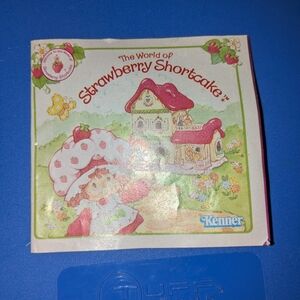Strawberry Shortcake booklet